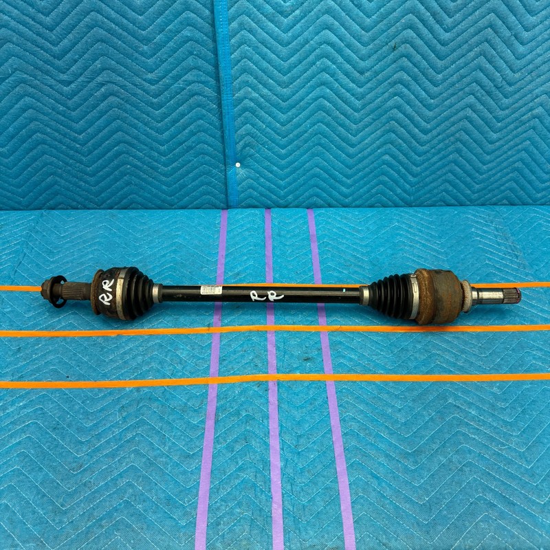 2010–2015 Chevrolet Camaro Rear Right Passenger Axle Shaft OEM P22813174