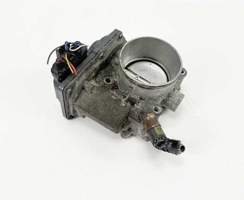 2017-2020 Elantra Sedan 2.0L Engine Throttle Body Valve Assembly 35100-2E000 OEM