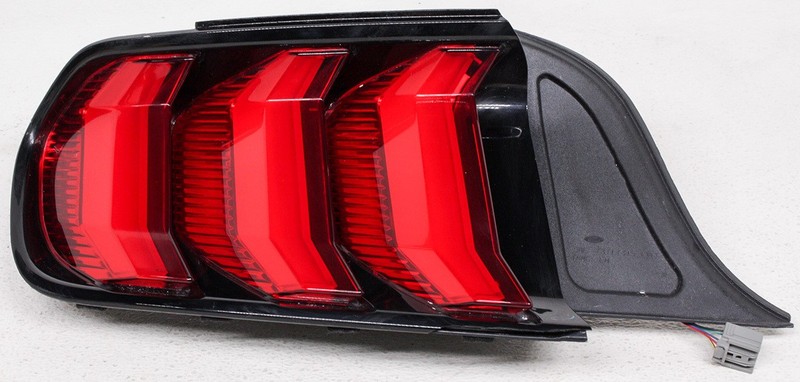 OEM Ford Mustang, EcoBoost Left Driver Side LED Tail Lamp - Lens Chip