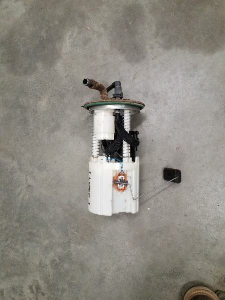 Fuel Pump Assembly Fits 05-07 09 ENVOY 245684
