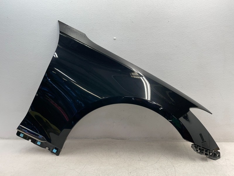 18 19 20 Genesis G80 Right Passenger Fender Shell Cover Panel Black 1617 OEM