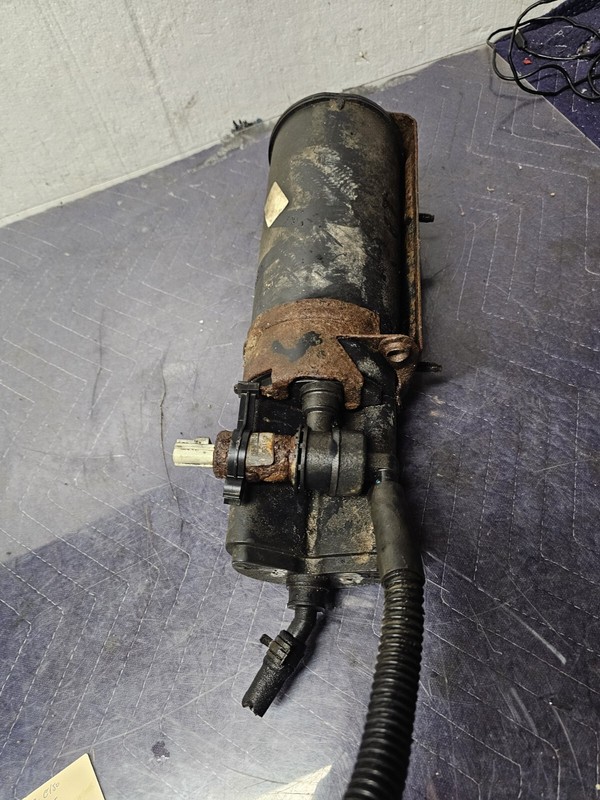 2002 E150 Vapor Canister 4.2