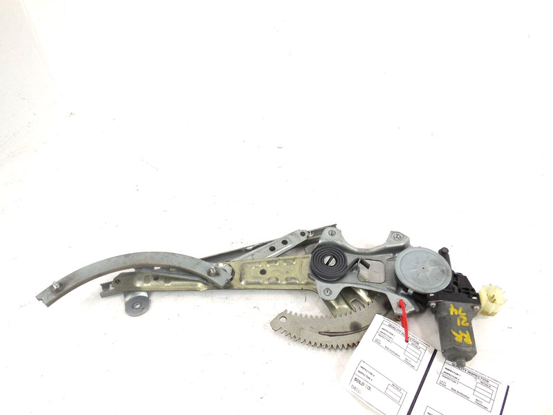 2011-2014 Nissan Murano 2 Door Convertible Quarter Window Regulator Right RH OEM