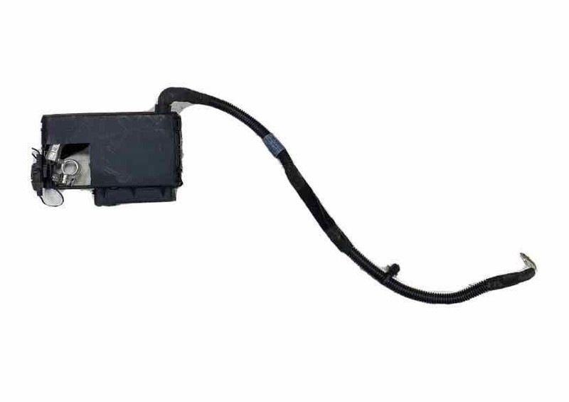 Chevy Equinox junction block 2020 negative battery port & cable asy OEM 84237808