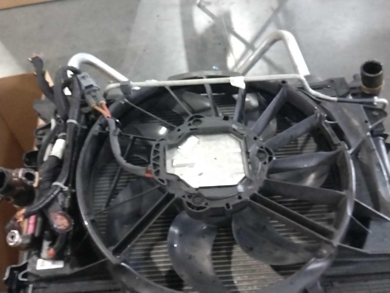 2017 Cadillac CT6 Engine Cooling Fan Motor OEM 3.0L 74000 Miles Grey