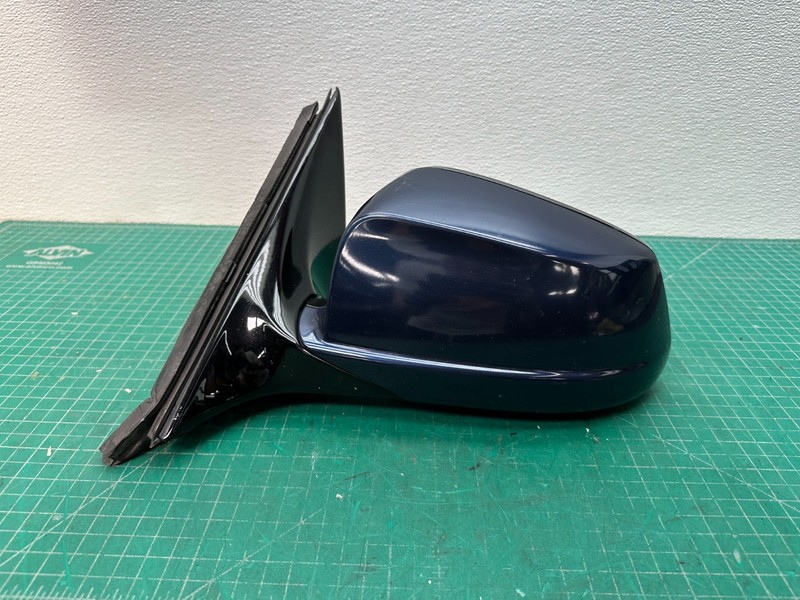 11-13 BMW F10 528 535 550 LEFT DRIVER SIDE REAR VIEW DOOR MIRROR Blue A76 OEM