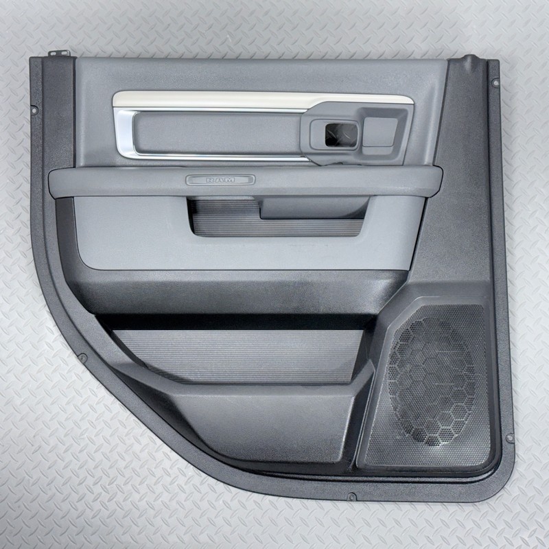 ✅ 2013-24 RAM 1500 Classic 2500 3500 Crew Cab OEM REAR LEFT DOOR TRIM PANEL 51K