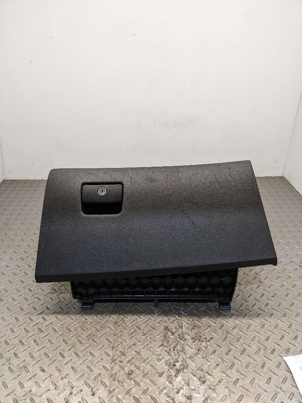 10-15 Camaro SS Glove Box Glovebox 1174428