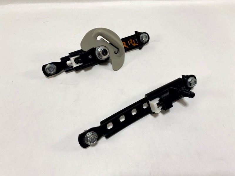16-20 INFINITI QX60 REAR LEFT LH & RIGHT RH SEAT BELT HEIGHT ADJUSTER SET 2 OEM