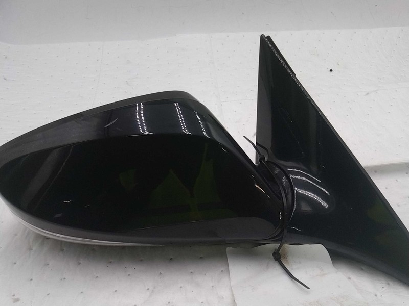 2015 Hyundai Veloster Right Door Mirror Assembly Black OEM Used 105K Miles
