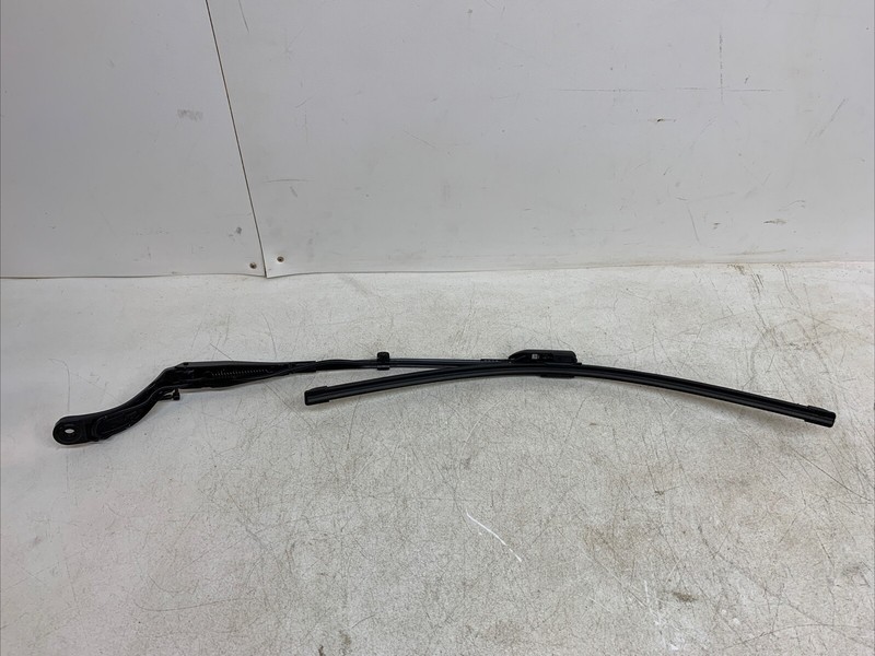 ⚡️24-25 Tesla M3 Front Passenger Side Windshield Wiper Arm LH 1878489 20047 U18