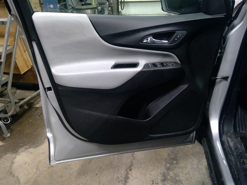 EQUINOX 2018 Driver Left Front Door Trim Panel 1757732