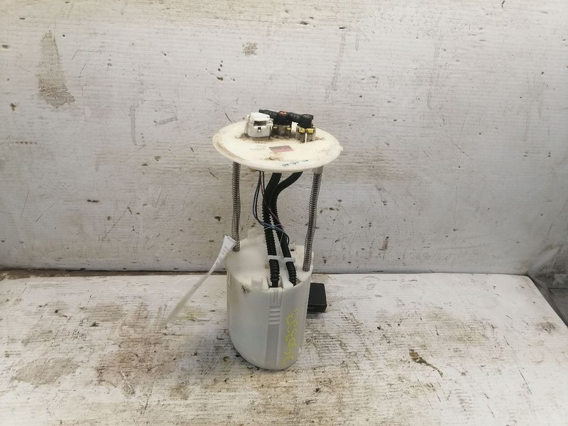 Fuel Pump Assembly Fits 07-09 FJ CRUISER 1645183