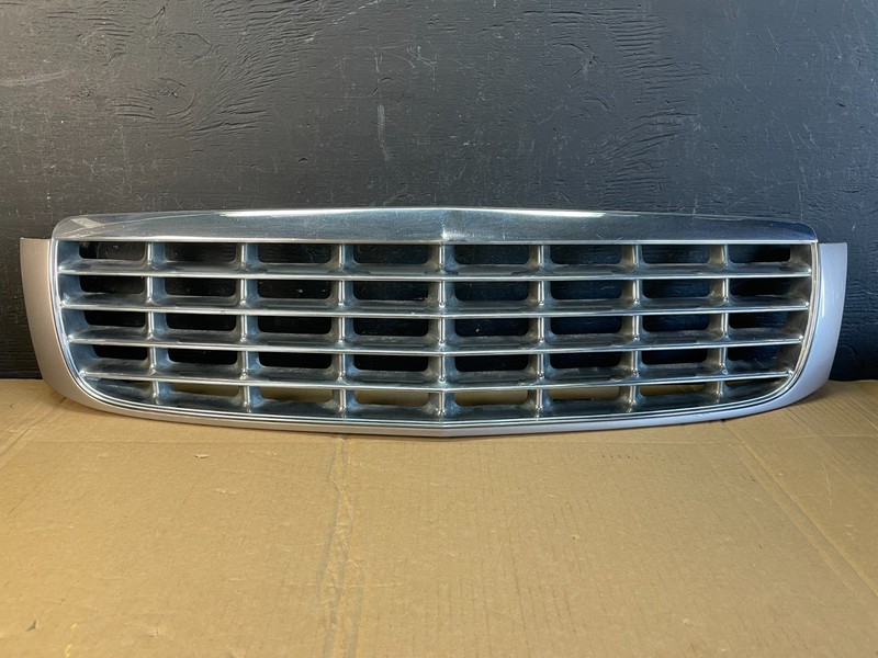 1997 1998 1999 Cadillac Deville Front Upper Grill Grille Oem AC5357 DG
