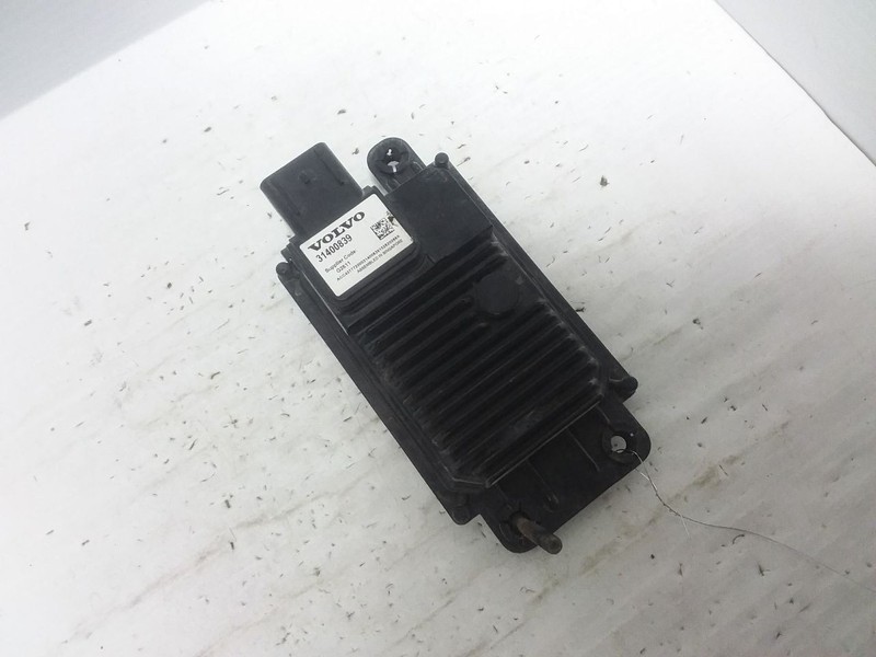 Front Distance Radar Unit Sensor Module Fits 11-16 VOLVO 70 SERIES XC70 31400839