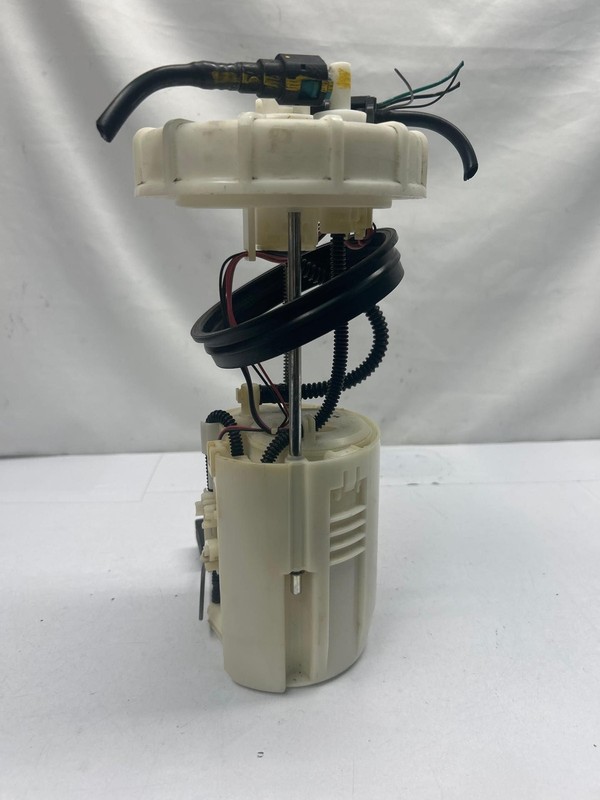2014 2015 2016 2017 2018 2019 Toyota Corolla fuel pump assembly sedan