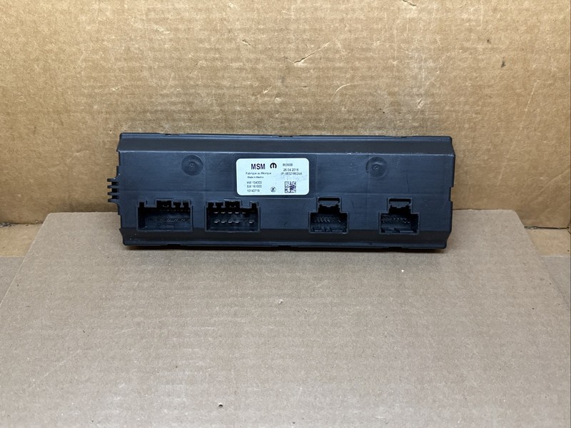 2017 - 2019 Chrysler Pacifica Front Driver Seat Memory Module68321862AA