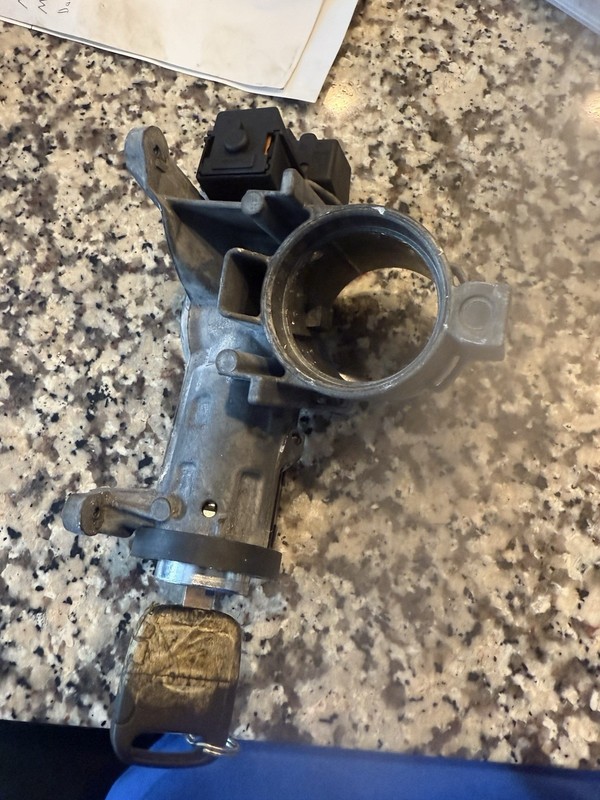 2002 ford focus ignition and key