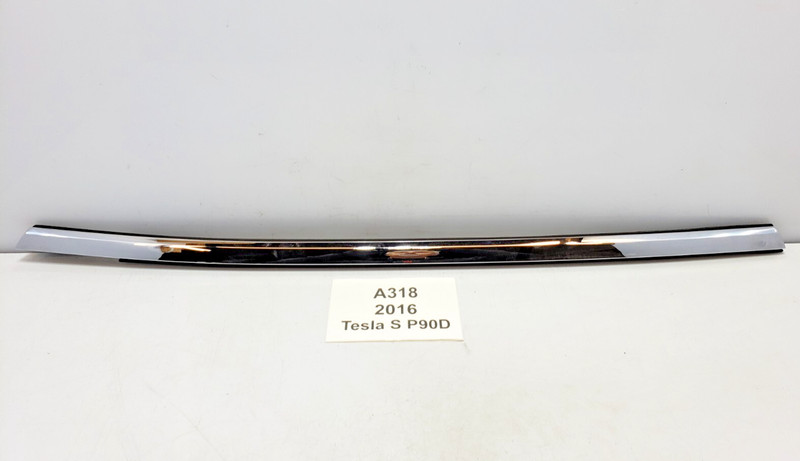 ✅ 2012-2020 OEM Tesla Model S Rear Right Passenger Exterior Chrome Belt Molding