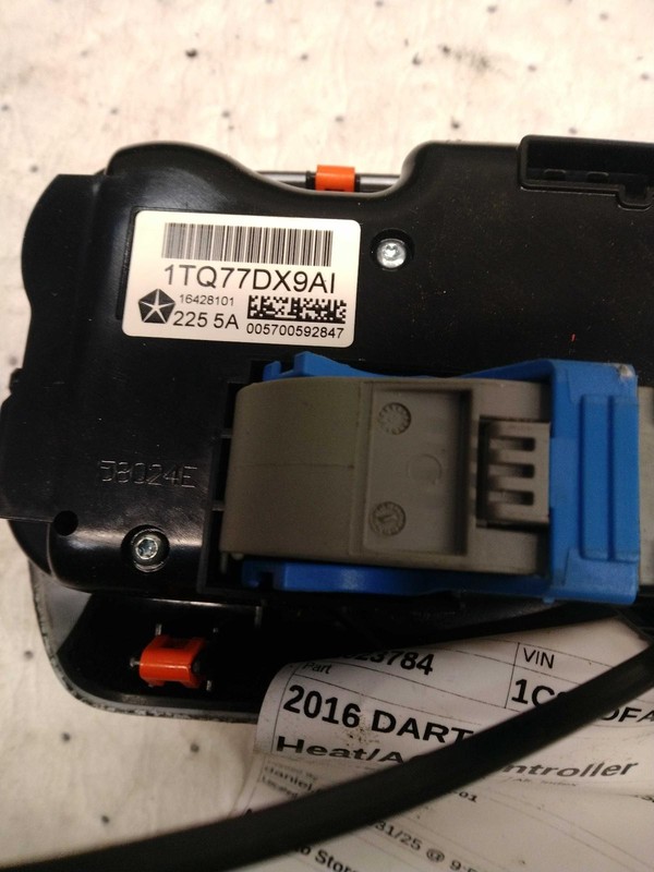 Dodge Dart 2016 105K mi. Front Temperature Control 5MD15DX9AD 1978