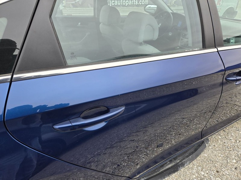 Passenger Rear Side Door Electric US Built Fits 15-17 SONATA 3629787