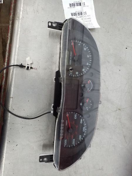 Speedometer Cluster MPH Tachometer Black Faced Gauges Fits 04 RANGER 191183