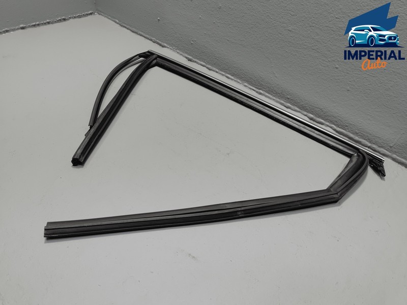 2017-2025 AUDI Q7 SQ7 REAR LEFT DRIVER SIDE DOOR WINDOW RUN CHANNEL OEM