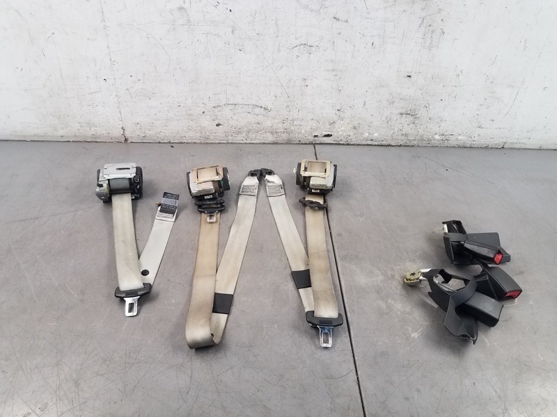2004 Audi S4 Quattro B6 Seat Belt Partial Set #8570 L7