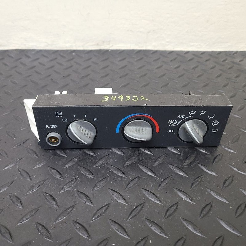 96-05 Chevrolet Astro Van AC Temperature Climate Control W/ Defrost OEM 15130958