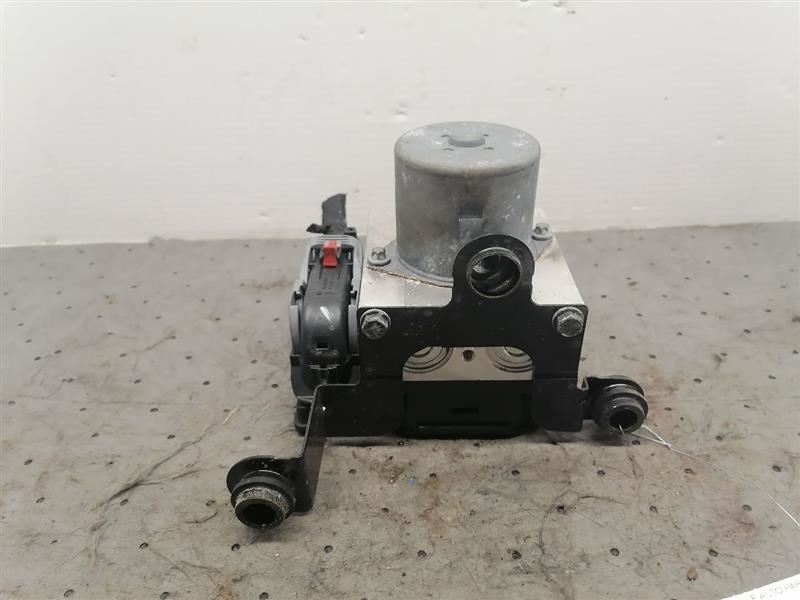Anti-Lock Brake Part Assembly Germany Built VIN W Fits 15-18 TIGUAN 1275811