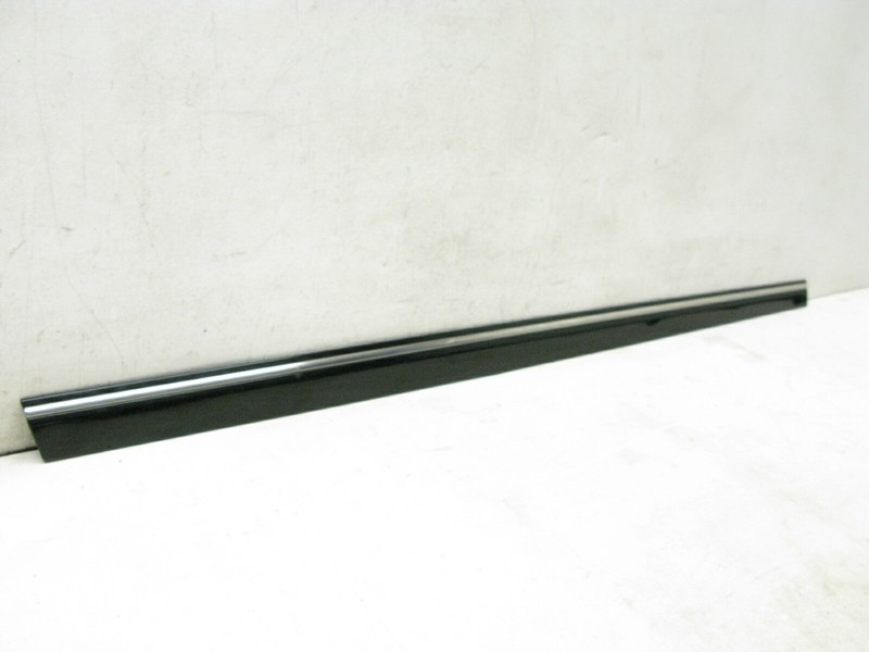 03-09 MERCEDES W209 CLK500 CLK320 CLK550 EXTERIOR DOOR MOLDING PASSEN RIGHT 0409