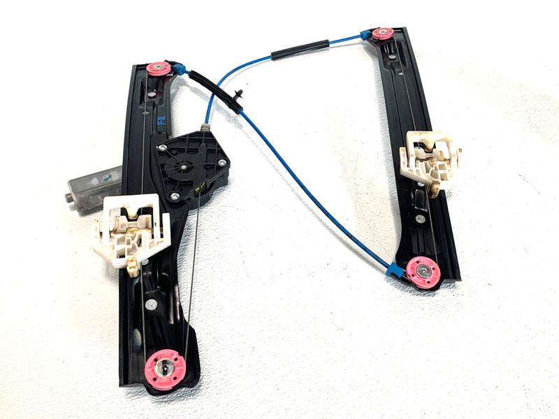 16-18 BMW F30 340i FRONT LEFT DRIVER SIDE WINDOW REGULATOR MOTOR OEM #A0.13