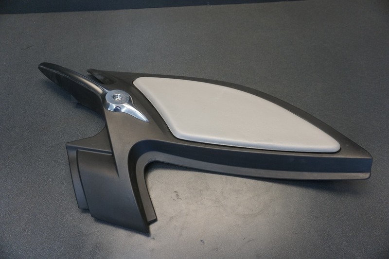2000-2003 Sea-Doo OEM Right Side Body Panel Fairing Cover Trim 269500714 GTX RFI