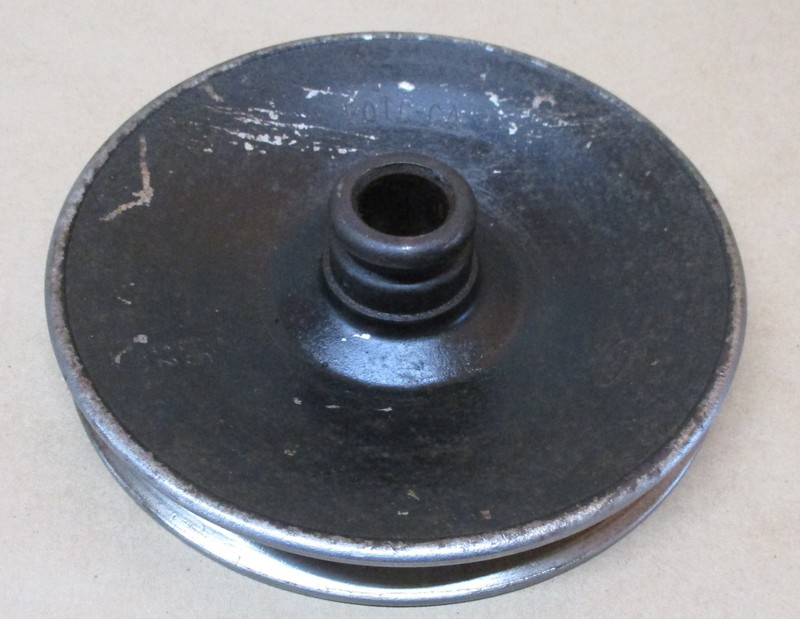 USED 1980's OEM FORD F150 F250 F350 POWER STEERING PUMP PULLEY E0TC-CA