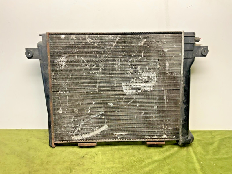 84-88 BMW E30 3 Series 325 325e 325es 325i 325is M20 Early Radiator Cooler OEM