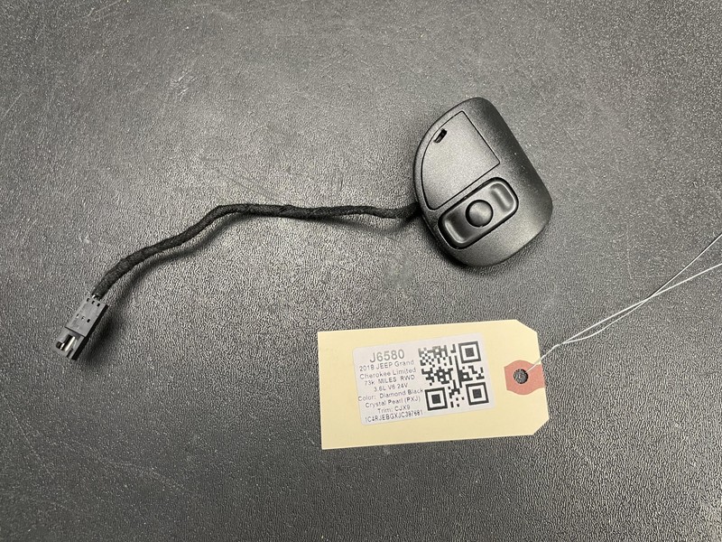 Steering Wheel Left Radio Control Switch 2018 Jeep Grand Cherokee 2019 2020 2021