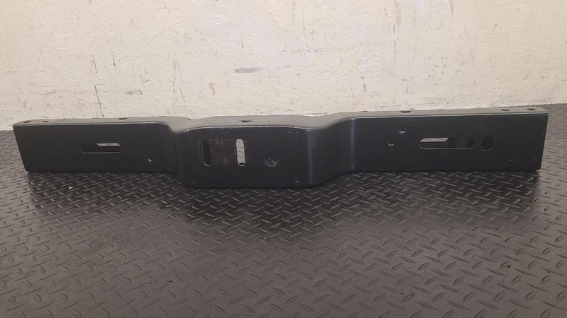 03-06 Ford Expedition 4x2 Transmission Crossmember OEM 2L1Z-6A023-CA