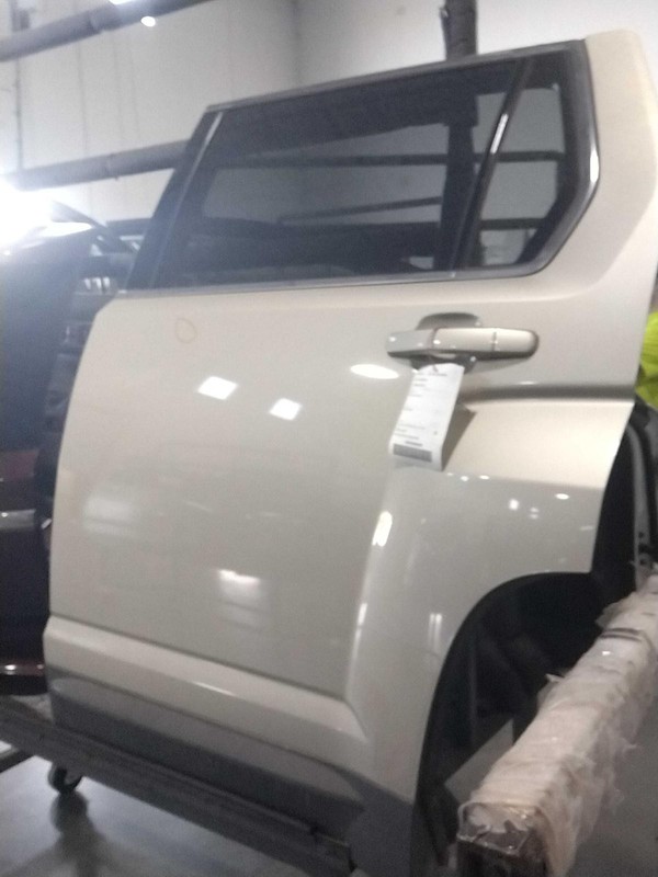 2013 GMC Terrain Rear Left Door Gold 4DR SUV 121K Miles OEM Part #622011