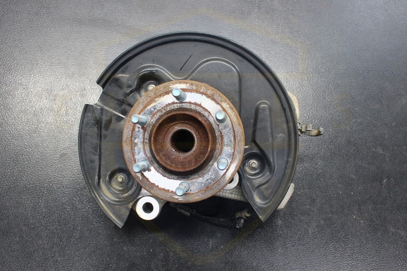 2022 2023 2024 LINCOLN NAVIGATOR REAR DRIVER LEFT STUB AXLE SPINDLE KNUCKLE 56K