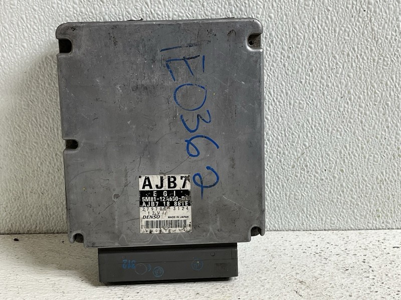2005 Mazda 6 3.0 Auto Low Emissions Engine Computer Module Ecu Ecm AJB7 18 881 E