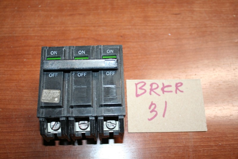 GE THHQL32070 Circuit Breaker 70A RMS 22K AMPS 240V MAX type THHQL 3 Pole