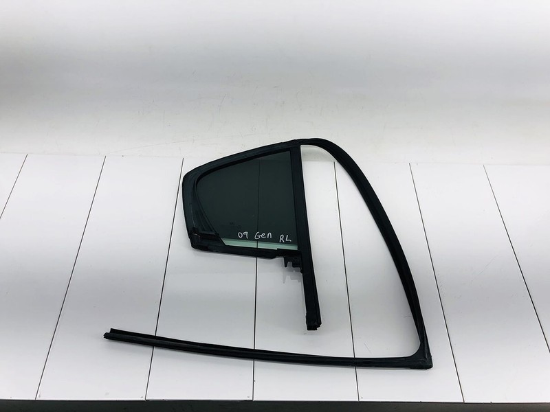 09-14 HYUNDAI GENESIS REAR LEFT DOOR QUARTER GLASS WINDOW W/ WEATHERSTRIP OEM