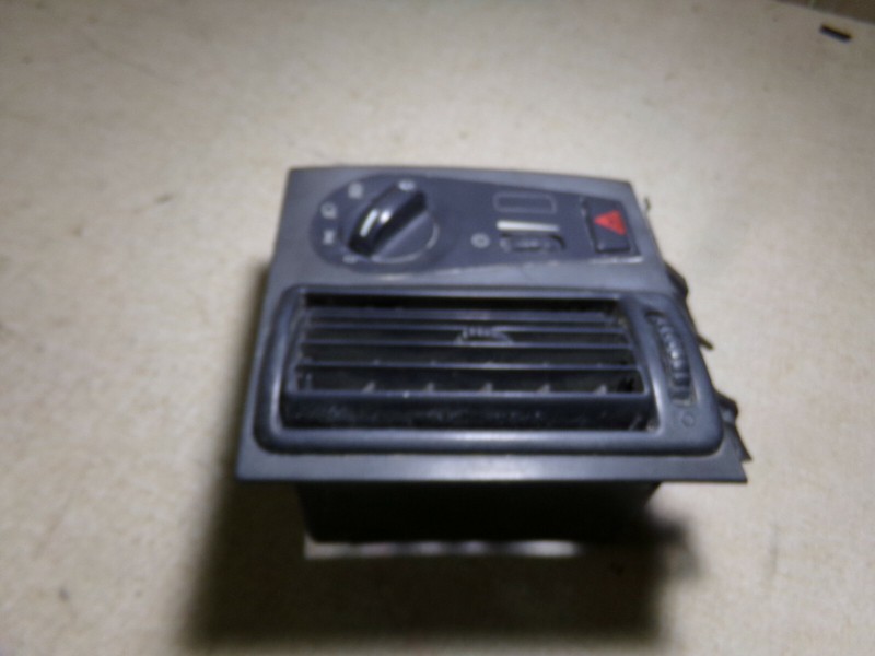 Volvo Light Hazard Switch Vent Assembly 6604 *FREE SHIPPING*