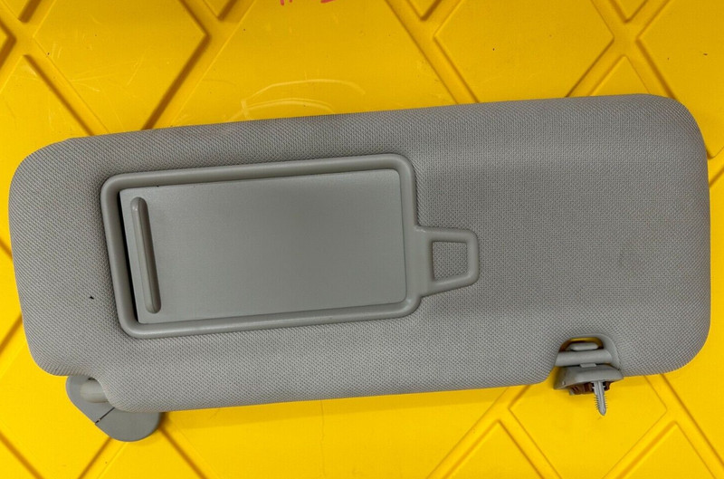 2020-2023 Hyundai Sonata Passenger Right Sun Visor Mirror Sunvisor grey OEM