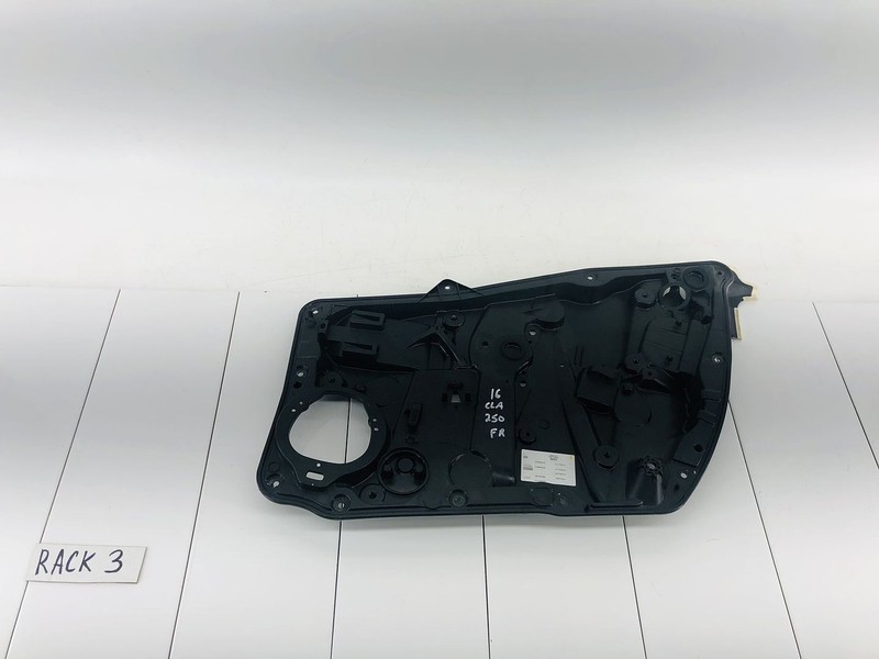 14-19 MERCEDES BENZ CLA250 C117 FRONT RIGHT DOOR WINDOW REGULATOR CARRIER OEM