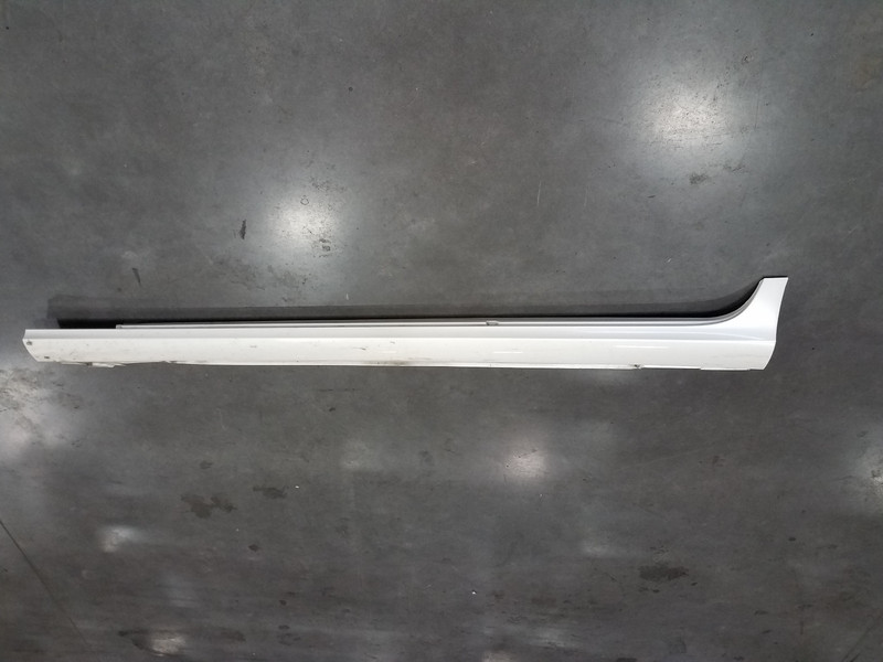 2012 Mercedes AMG CLS 63 Left Side Skirt Rocker Panel #8399 K4