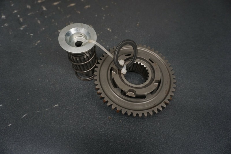 2005-2016 Yamaha OEM Weight Balancer Gear w/ Bearings & Spring RS Vector TX