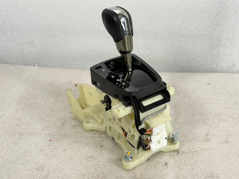 2013-2016 Hyundai Genesis Coupe 2.0TAutomatic Gear Shifter Selector Lever OEM
