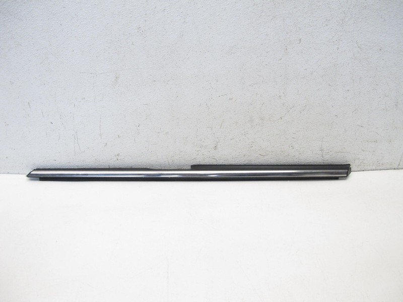 16-23 MINI COOPER S F57 CONVERTIBLE QUARTER GLASS MOLDING TRIM RIGHT REAR OEM 01