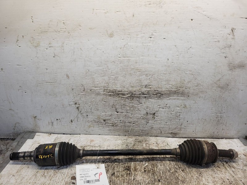 Axle Shaft Front Axle Automatic Transmission CVT Fits 14-18 FORESTER 1747505